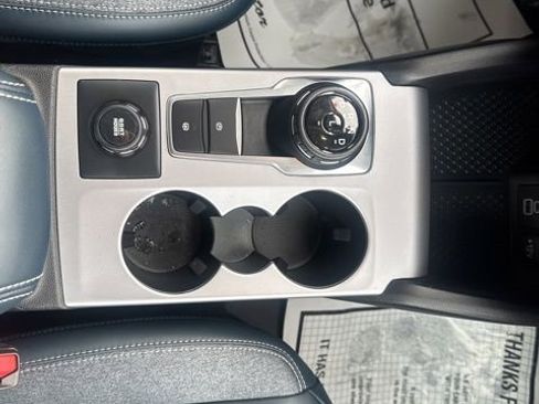 Used 2024 Ford Bronco Sport Outer Banks image 23