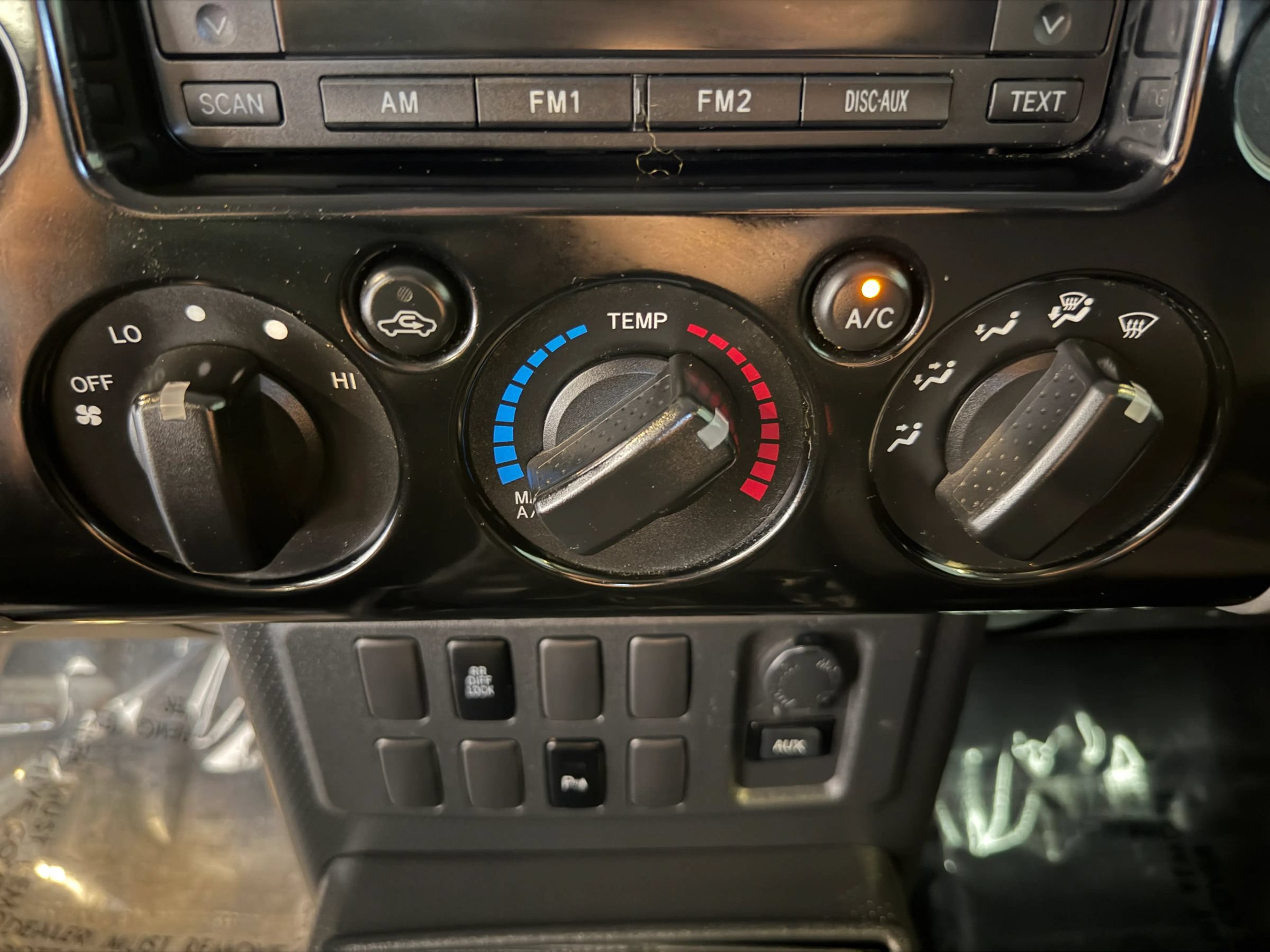 Used 2007 Toyota FJ Cruiser 4WD w/ Convenience Pkg image 14