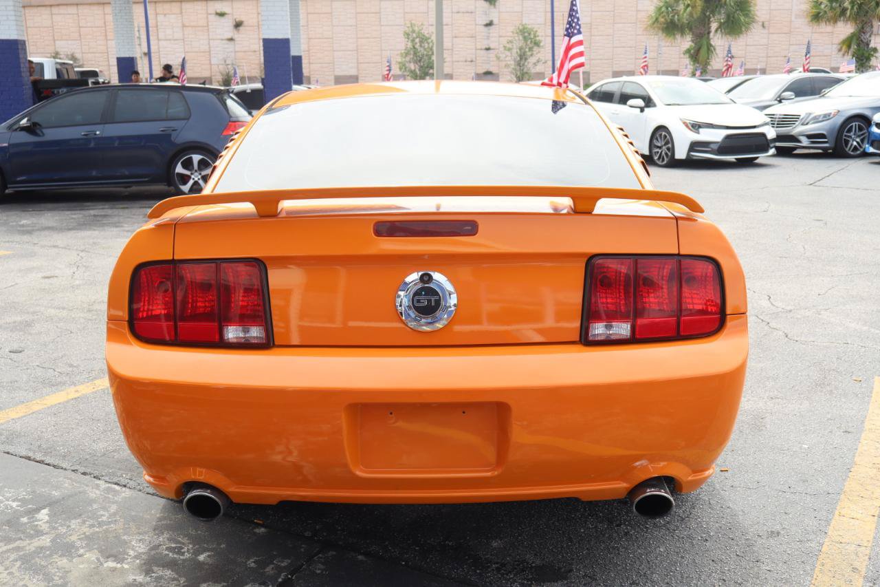 Used 2007 Ford Mustang GT RWD image 7