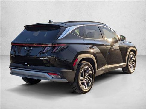 New 2025 Hyundai Tucson Limited image 2