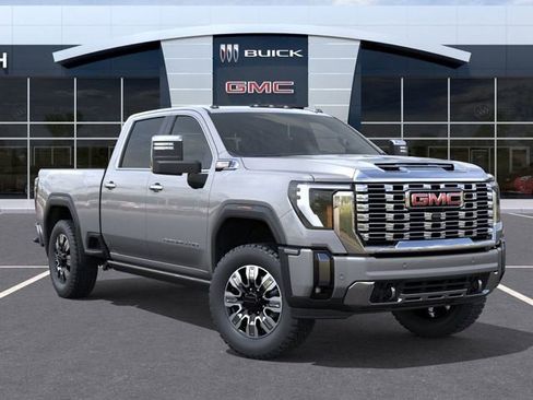 New 2026 GMC Sierra 2500 Denali w/ Denali Reserve Package AWD/4WD image 7