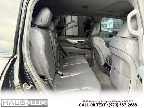 Used 2023 Lexus LX 600 F Sport w/ Accessory Package (Z1) AWD/4WD image 22
