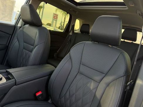 New 2026 Nissan Rogue Platinum w/ Platinum Premium Package image 15