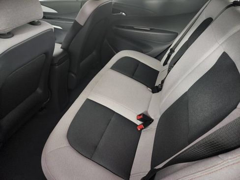 Used 2020 Chevrolet Bolt LT FWD image 17