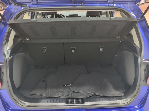 Certified 2023 Hyundai Venue Limited w/ Cargo Package FWD image 12