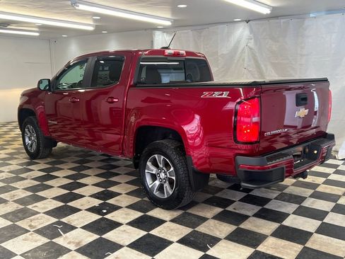 Used 2018 Chevrolet Colorado Z71 AWD/4WD image 8