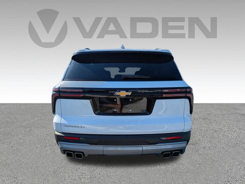 New 2025 Chevrolet Traverse LT w/ Enhanced Driving Package image 23