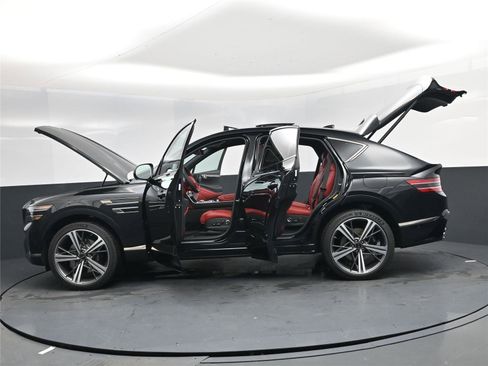 New 2026 Genesis GV80 3.5T e-SC image 32