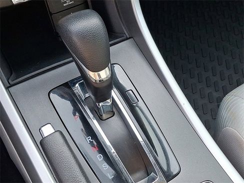 Used 2014 Honda Accord LX image 14