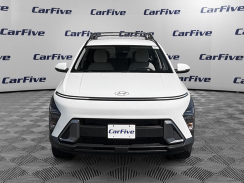 Used 2025 Hyundai Kona SEL AWD/4WD image 9