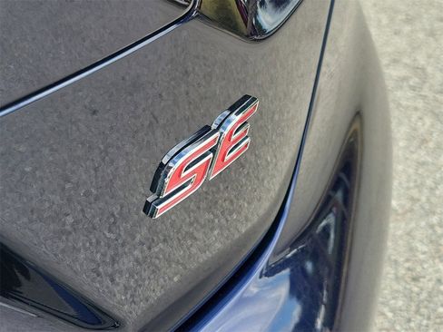 Used 2022 Toyota Corolla SE image 7