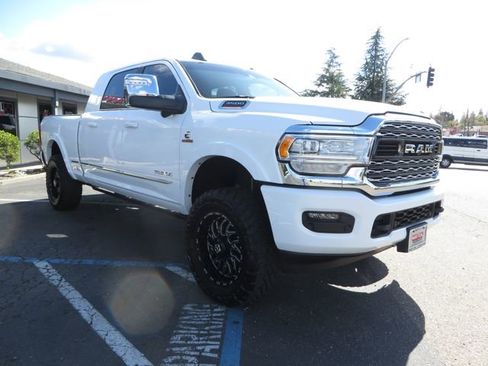 Used 2023 RAM 3500 Limited image 7
