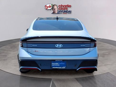 Certified 2024 Hyundai Sonata SEL w/ Convenience Package FWD image 4