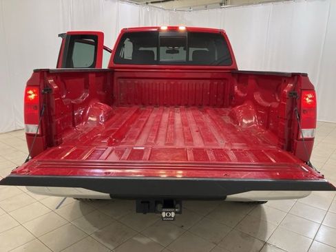 Used 2011 Nissan Titan SV w/ SV Value Truck Pkg image 19