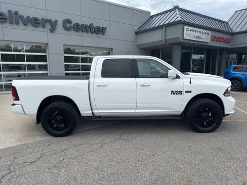 Used 2018 RAM 1500 Sport w/ Convenience Group AWD/4WD image 4