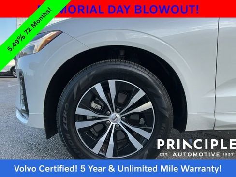 Certified 2025 Volvo XC60 B5 Core AWD/4WD image 10