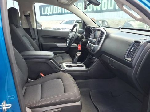 Used 2022 Chevrolet Colorado LT RWD image 17