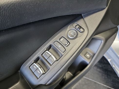 Used 2019 Honda Accord EX image 14