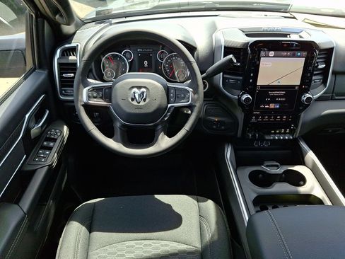 New 2026 RAM 3500 Big Horn AWD/4WD image 9