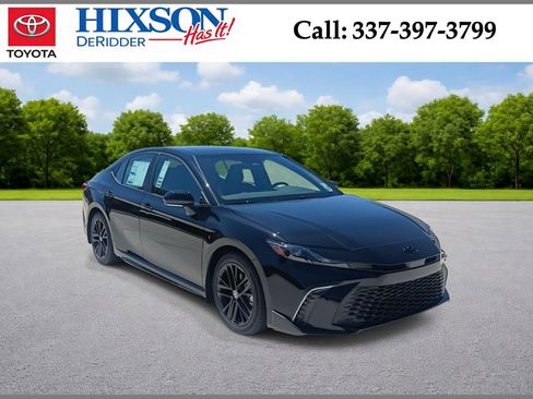 New 2026 Toyota Camry SE FWD image 1