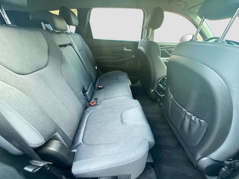 Used 2019 Hyundai Santa Fe SEL image 26