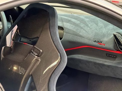 Used 2020 Ferrari 488 Pista Coupe RWD image 34
