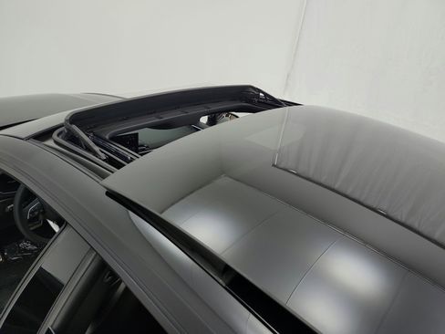 Used 2025 Audi S5 Premium Plus w/ Premium Plus Package image 11