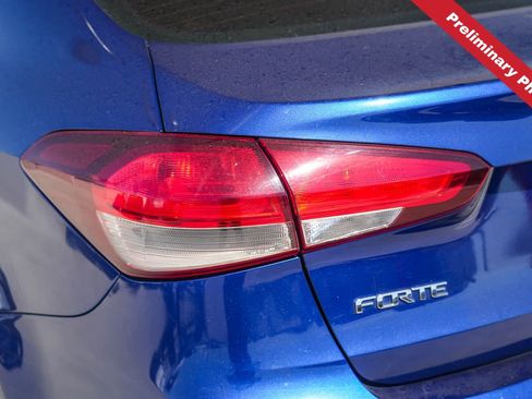 Used 2017 Kia Forte LX FWD image 11