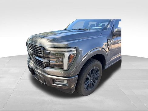Certified 2025 Ford F150 Platinum w/ Equipment Group 702A High AWD/4WD image 5