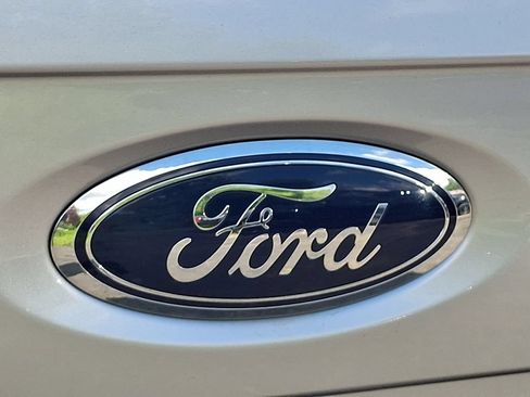 Used 2021 Ford F150 Lariat AWD/4WD image 30