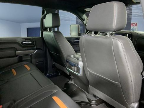 Used 2022 GMC Sierra 2500 AT4 AWD/4WD image 11