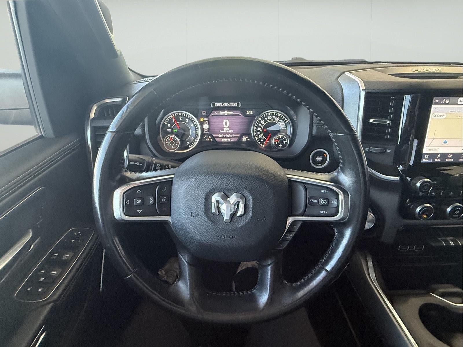 Used 2024 RAM 1500 Laramie AWD/4WD image 6