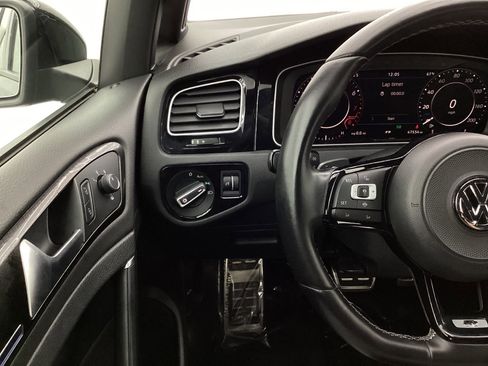Used 2019 Volkswagen Golf R 4-Door AWD/4WD image 31