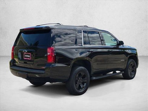 Used 2019 Chevrolet Tahoe LT w/ Luxury Package AWD/4WD image 5