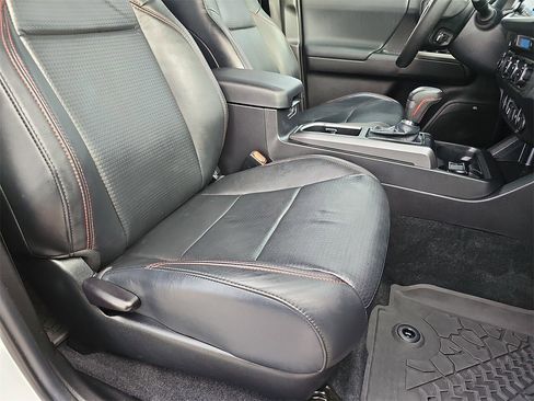 Used 2023 Toyota Tacoma TRD Pro image 10