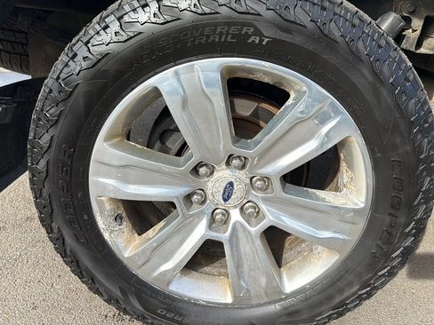 Used 2016 Ford F150 Platinum w/ Technology Package AWD/4WD image 13