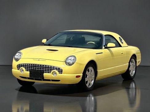 Used 2002 Ford Thunderbird Deluxe image 3