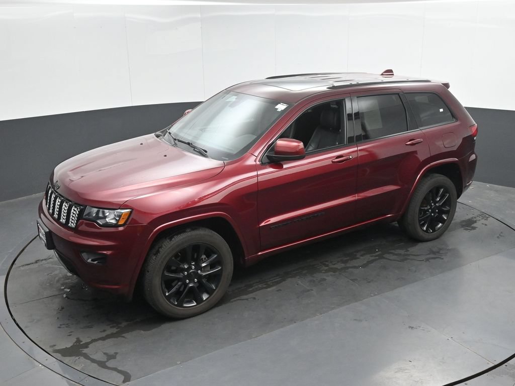Used 2020 Jeep Grand Cherokee Altitude AWD/4WD image 37