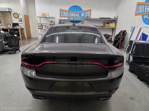 Used 2016 Dodge Charger SXT w/ Navigation & Travel Group image 3
