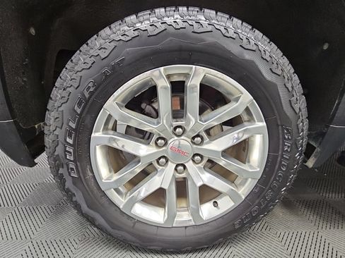 Certified 2021 GMC Sierra 1500 SLT w/ SLT Premium Package AWD/4WD image 48