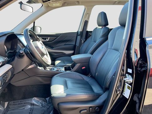Used 2023 Subaru Forester Limited image 22