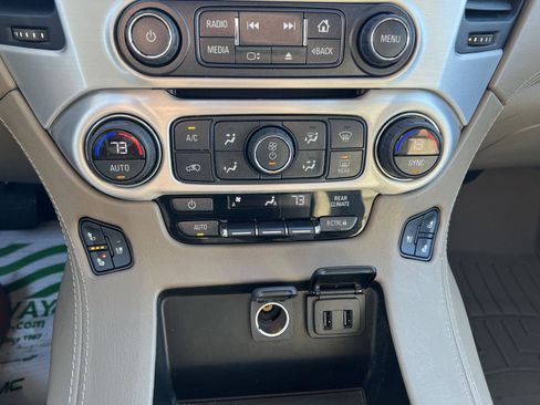 Used 2020 GMC Yukon XL SLT image 35