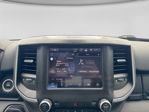 Used 2022 RAM 1500 Big Horn AWD/4WD image 10