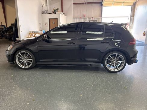 Used 2016 Volkswagen Golf R 4-Door AWD/4WD image 7
