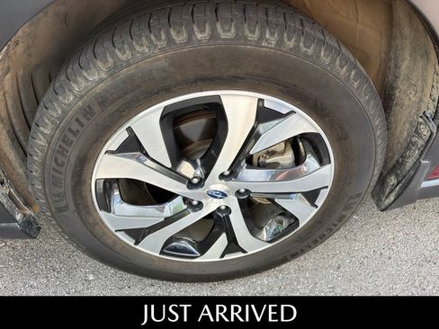 Used 2021 Subaru Outback Limited w/ Popular Package #2 AWD/4WD image 9