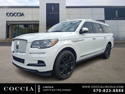 Certified 2023 Lincoln Navigator L Reserve AWD/4WD image 1