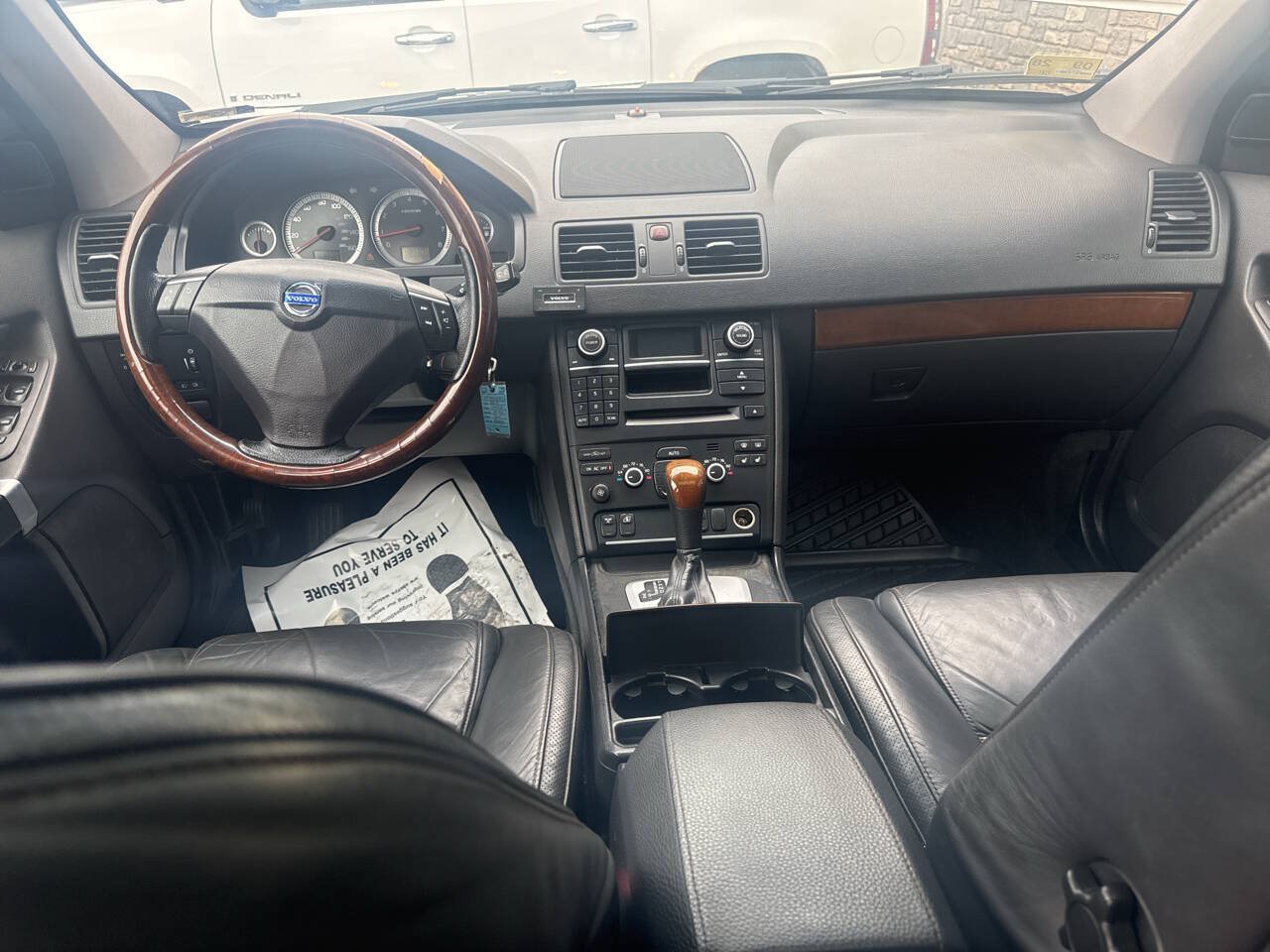 Used 2010 Volvo XC90 V8 AWD/4WD image 35