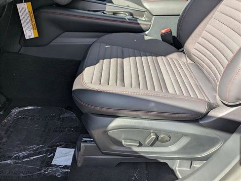 New 2026 Ford Explorer ST-Line image 4