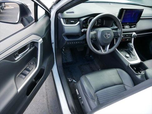 Certified 2023 Toyota RAV4 XSE AWD/4WD image 10