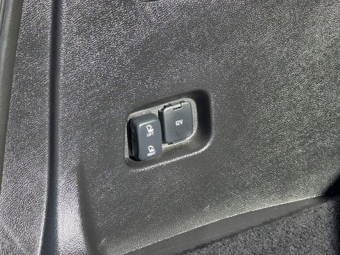 Used 2024 Ford Edge SEL image 12